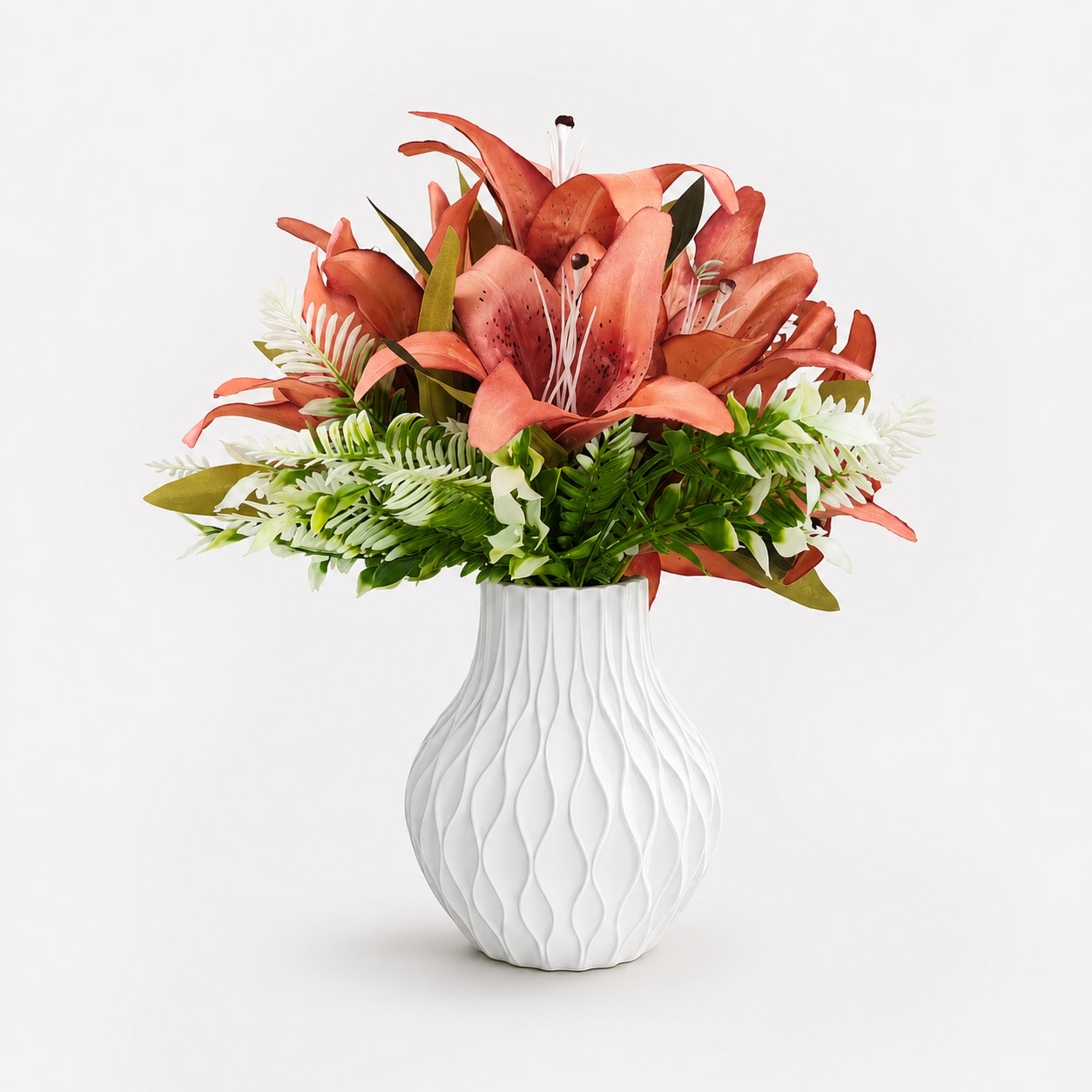 2ce89e97b4e8f6134d37a8ed30111773.jpg Arranjo Buquê de Lírio Coral Permanente Vaso Arenito - Branco - Imagem 1