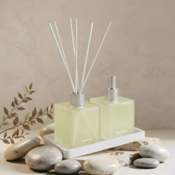 Kit Difusor  + Home Spray  + Bandeja Flor de Nectarina e Mel - Imagem 4