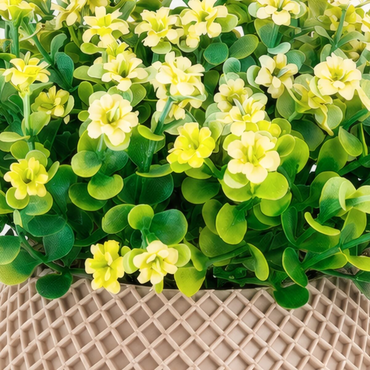 Arranjo Buquê Florzinha Amarela Permanente Vaso Treliça - Bege - Imagem 2